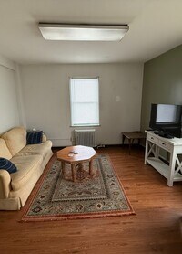 Building Photo - 43 Broadway