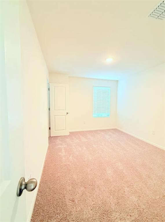 Building Photo - 113 Blazilmar Ln