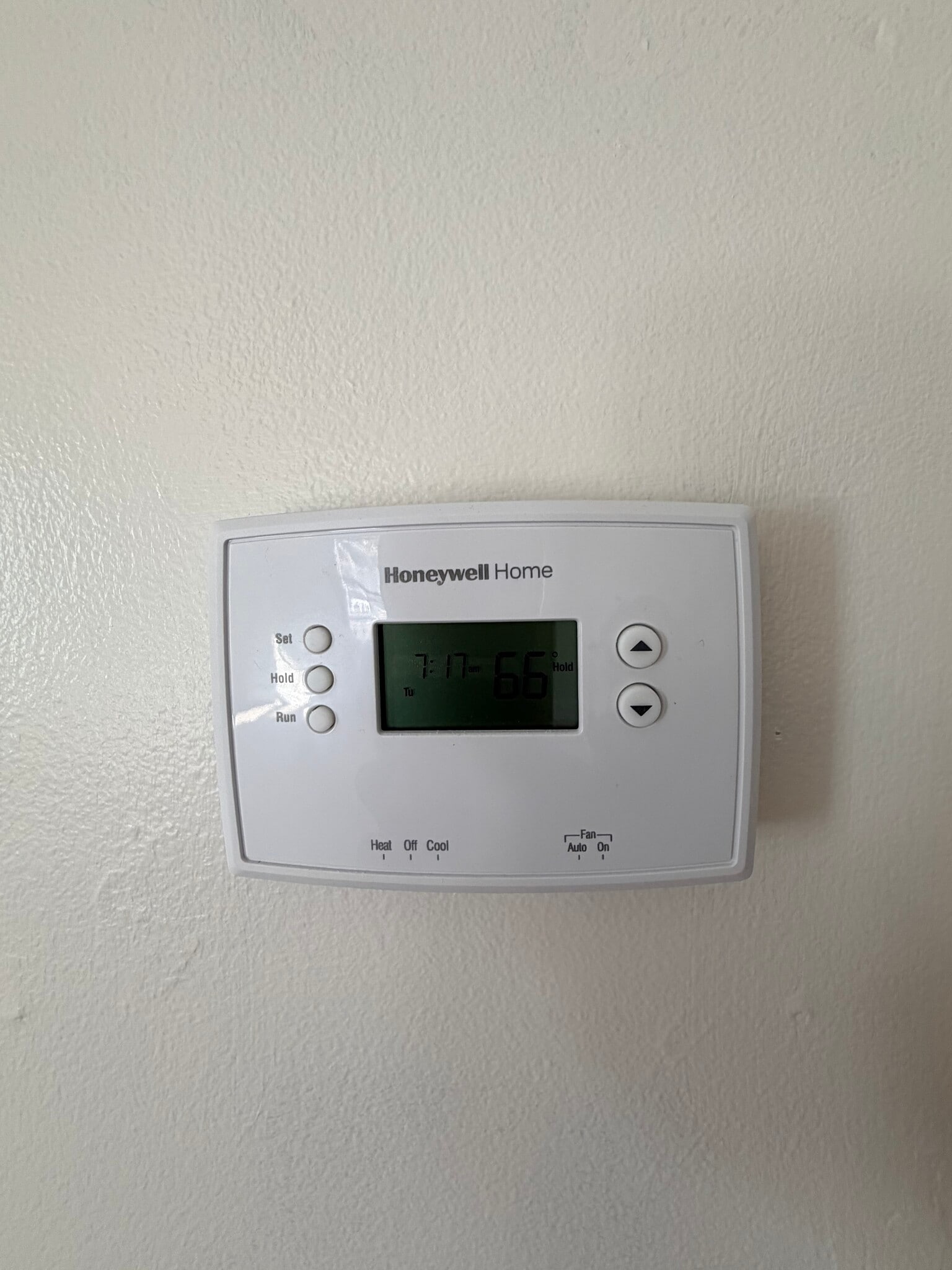Thermostat - 103 Birdsey Ave