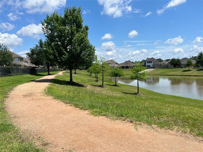 Building Photo - 24506 Raven Cliff Falls Dr