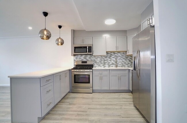 Building Photo - 7100 JFK Blvd E