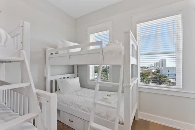 Building Photo - 107 Benicia Pl