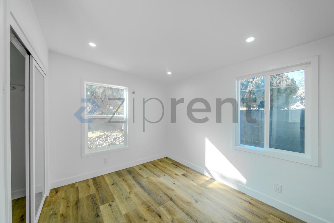 Building Photo - Unit Unit A