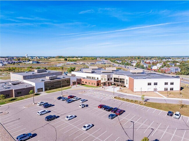 Building Photo - 143X Nutmeg Cir