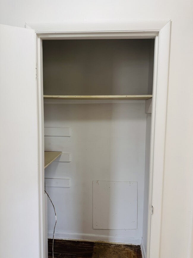 Building Photo - 168 Drum Cir