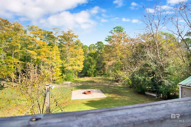 Building Photo - 18870 Highland Dr