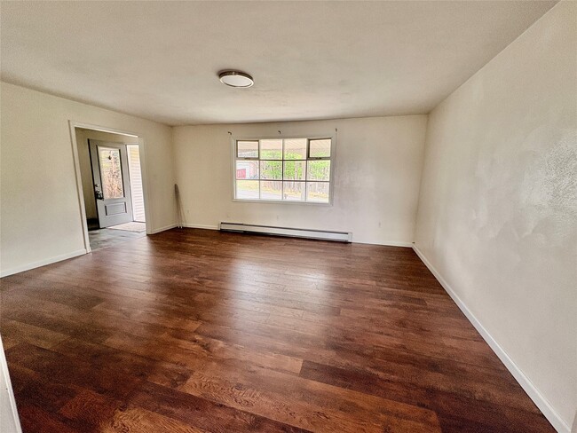 Building Photo - 2409 High Ave