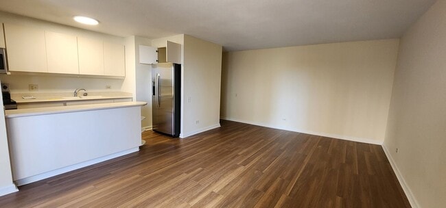 Building Photo - Newly renovated, conveniently located Discovery Bay Gem
