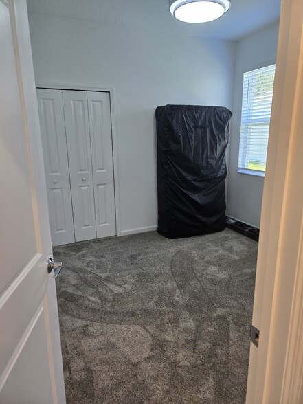 Building Photo - 5328 Dagenham Dr