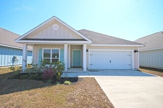 Building Photo - Stunning Modern 4-Bed, 2-Bath Home in Arbor Ridge – High Ceilings, Open Floor Plan, Granite Kitch...