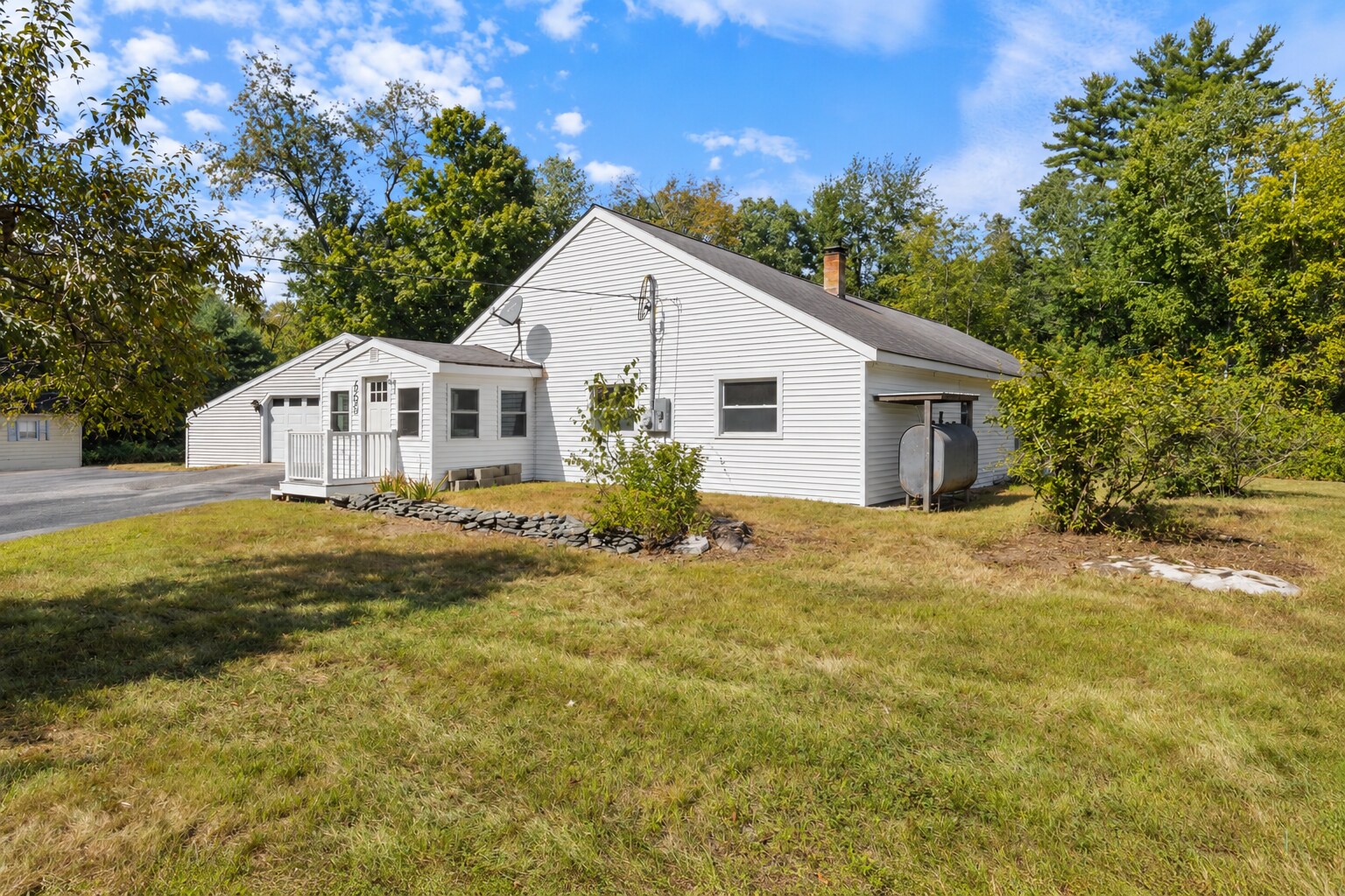 Building Photo - 665 S Waterboro Rd