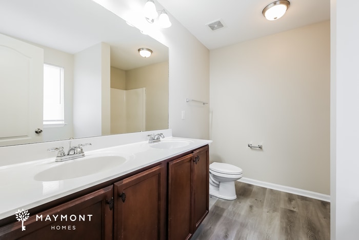 Building Photo - 267 Walcott Dr