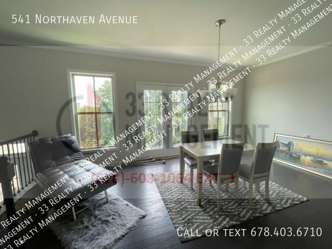 Building Photo - 541 Northaven Ave