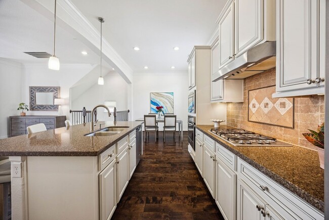 Building Photo - 12247 Oxford Cres Cir