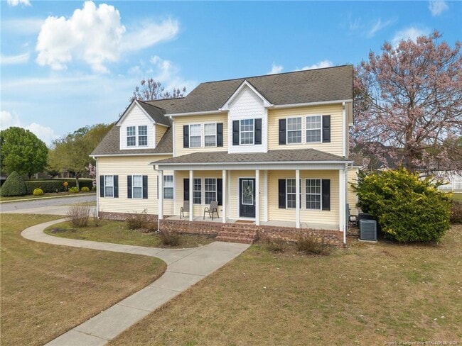 Building Photo - 3825 Barnsdale Dr