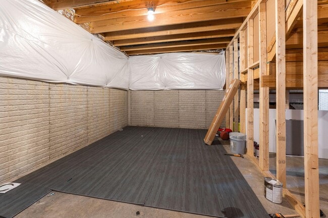 Building Photo - 3622 Switchgrass Ct