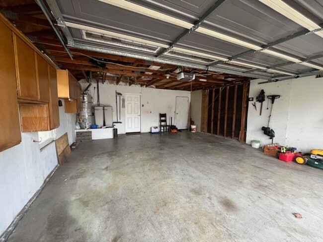 Building Photo - 4361 Poinsettia St