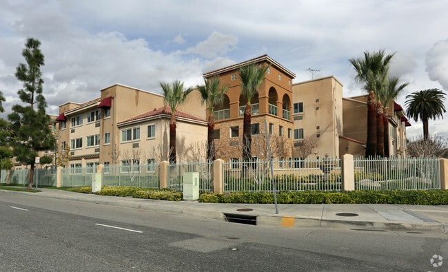Building Photo - Telacu Montevista