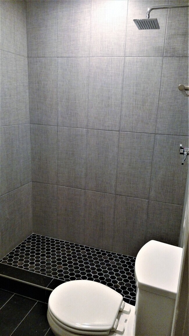 Building Photo - 1754 S Grant St