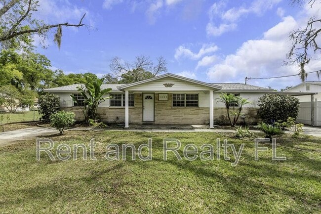 Primary Photo - 1805 N Taylor Rd
