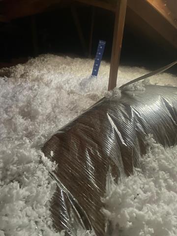 Building Photo - 2031 Lansdown Dr