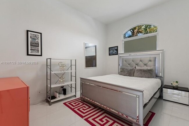 Building Photo - 14019 N Miller Dr