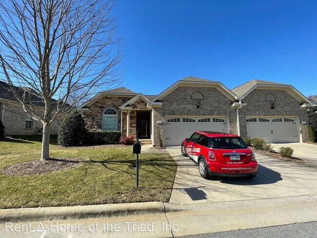 Building Photo - 3 br, 2 bath House - 1921 A Strathmore Drive
