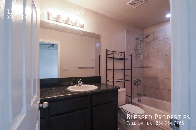 Building Photo - 1125 Brown Rock Dr