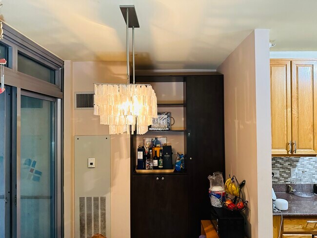 Building Photo - 125 S Jefferson St