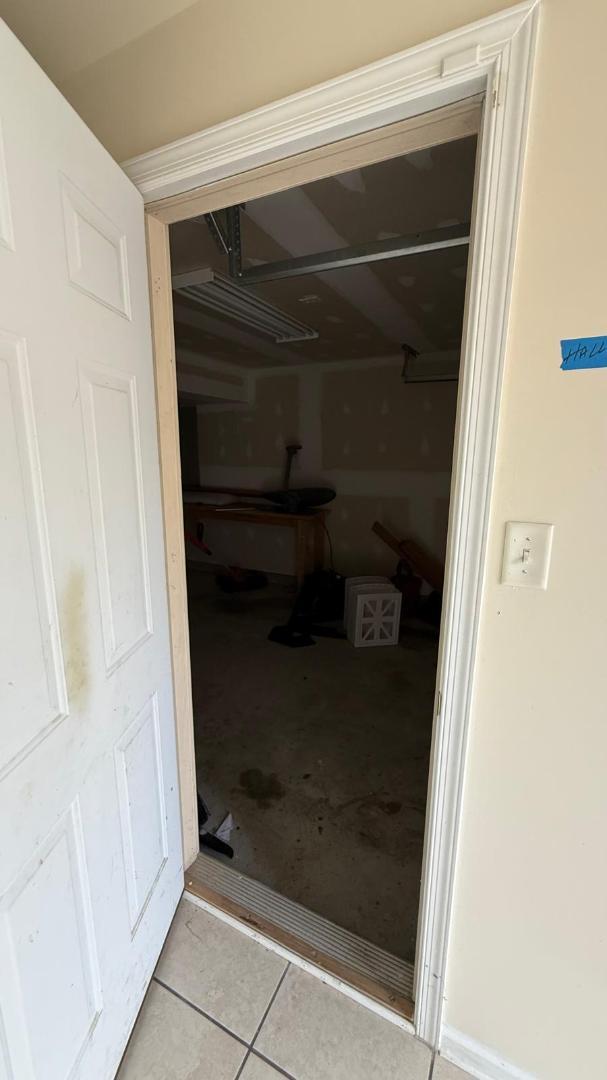 Building Photo - 12 Council Ct