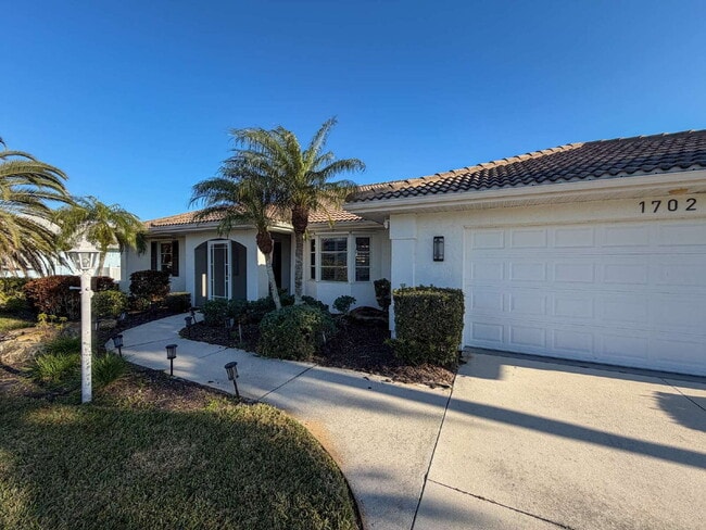 Building Photo - Turkey Furnished 3 Bed Pool Home in Venice