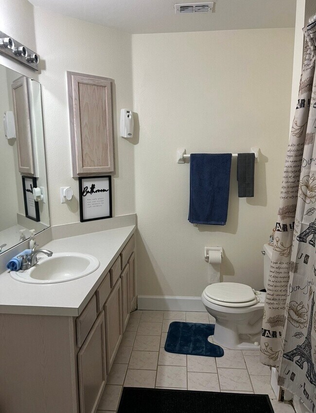 Building Photo - 122 Canary Island Cir