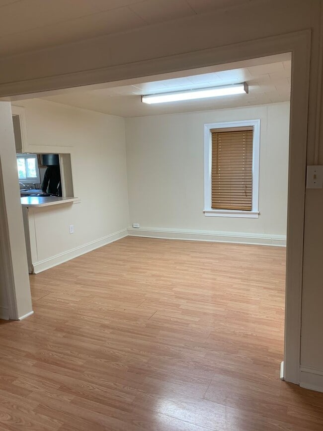 Building Photo - Single Family House located on South Vermont Street, Williamsport MD