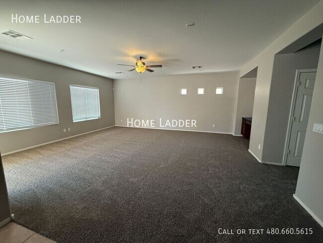 Building Photo - 4703 S 99th Dr