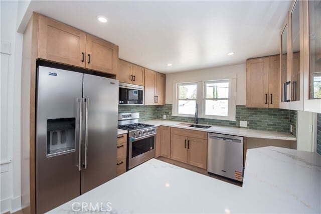 Building Photo - 1107 W Grand Blvd