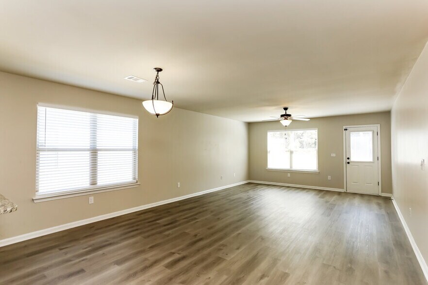 Building Photo - 270 Eagles Pkwy
