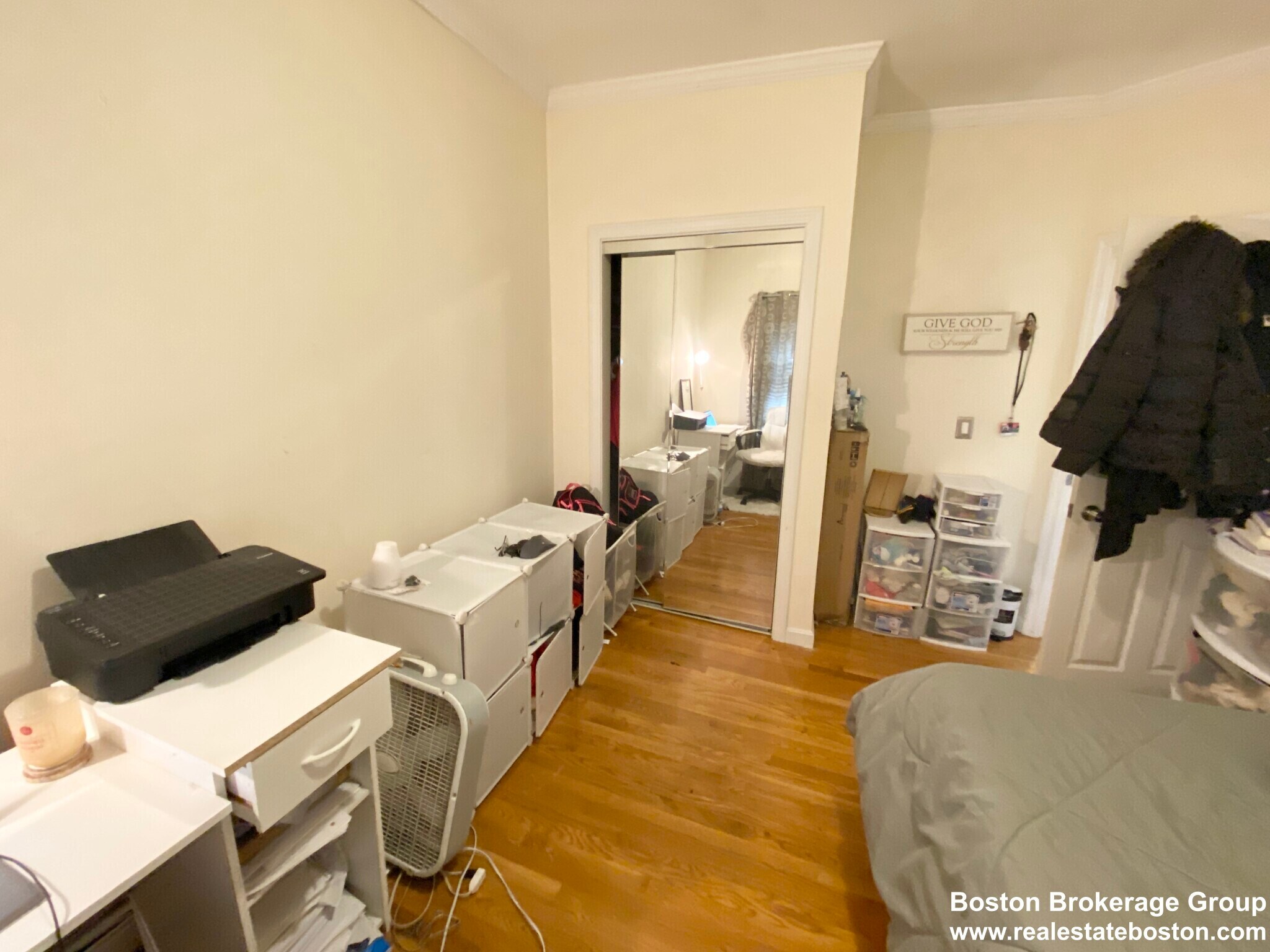 Building Photo - 174 Bolton St