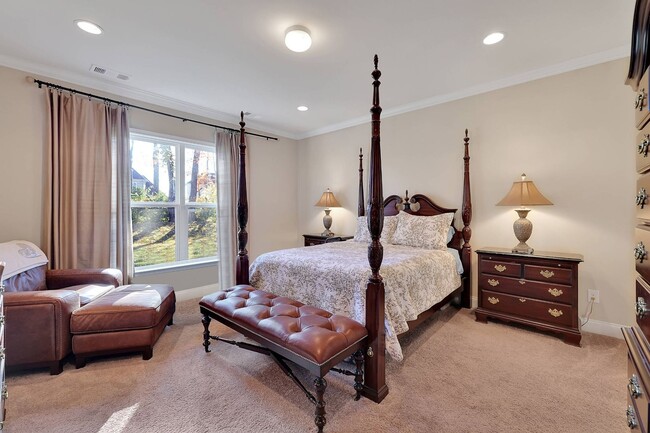 Building Photo - Sparkling clean 4 bedroom home in Spring H...