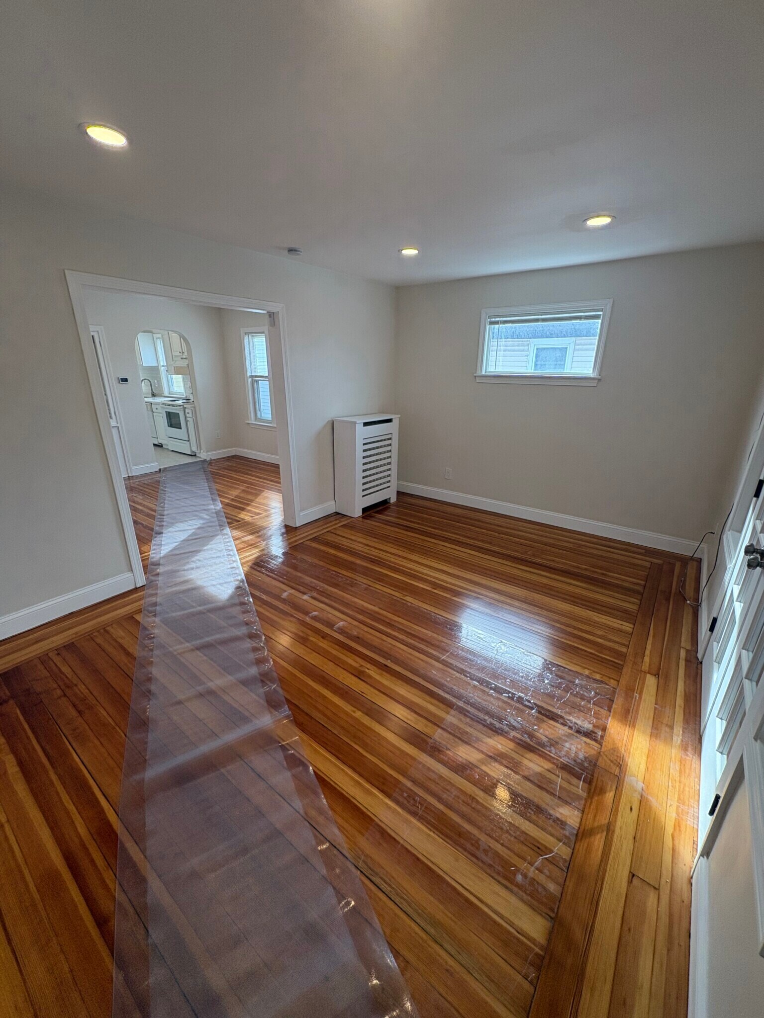 Building Photo - 7 Smith St