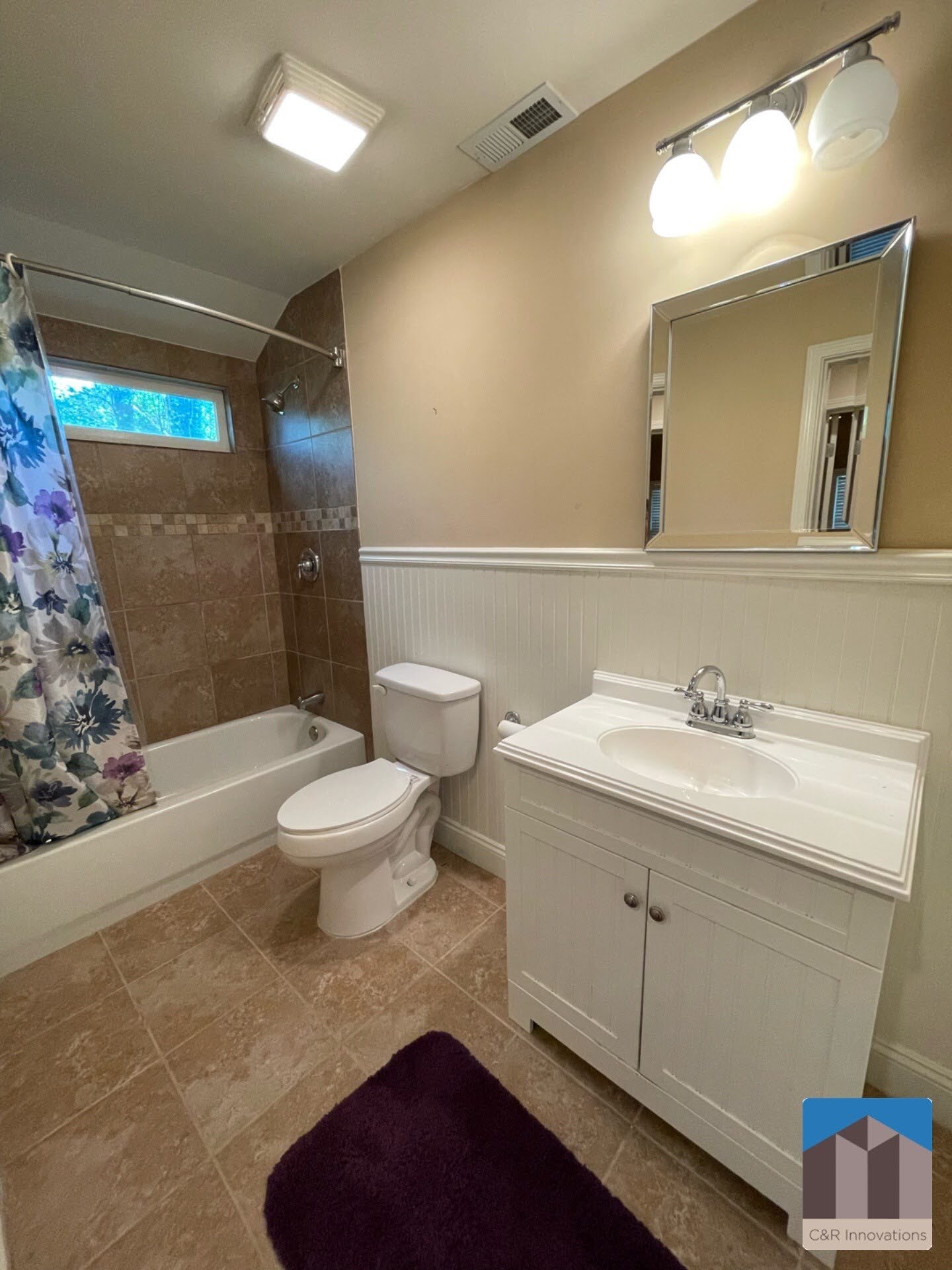 Building Photo - 1377 Greencrest Ct