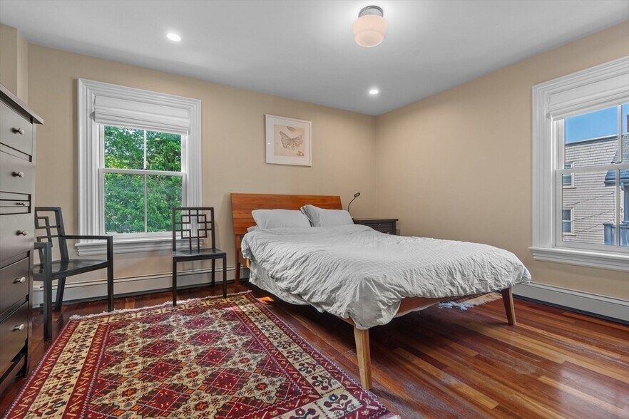 Building Photo - 63 Ellery St
