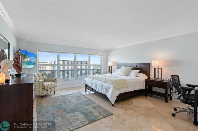 Building Photo - 3500 Galt Ocean Dr