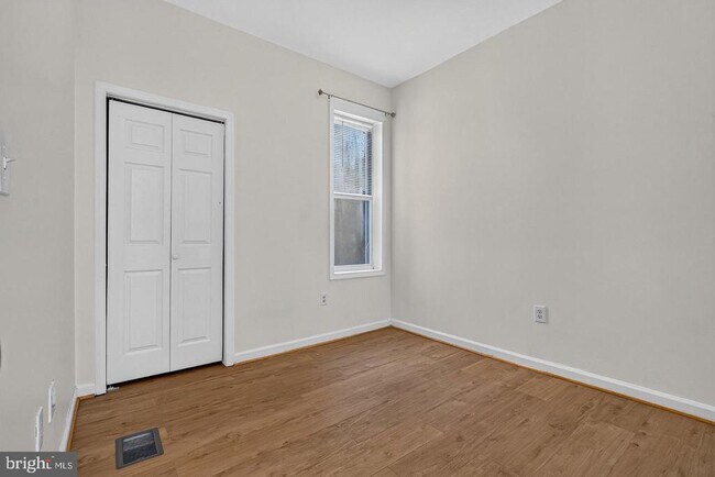 Building Photo - 1719 Ruxton Ave