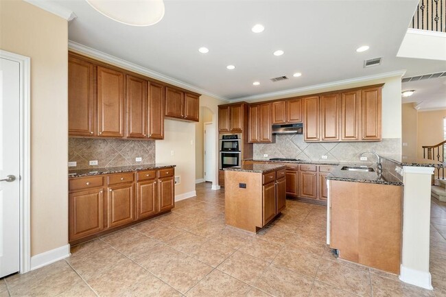 Building Photo - 15 Mountain Terrace Cove