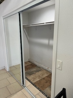 Building Photo - 2102 W Huntington Ave