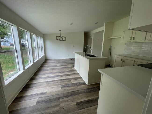 Building Photo - 1092 Geneva Grove Ct