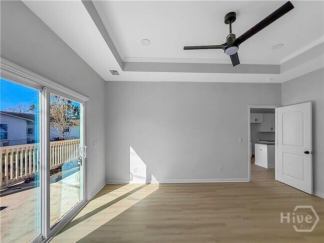 Building Photo - 3503 Haslam Ave