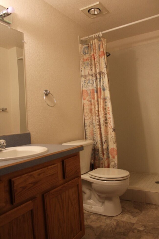 Building Photo - Arvada Home near Standley Lake with 4 BR/4 BA!