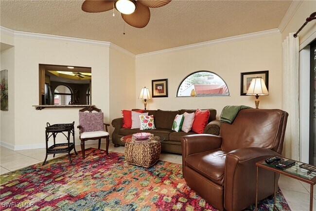 Building Photo - 563 Serendipity Dr