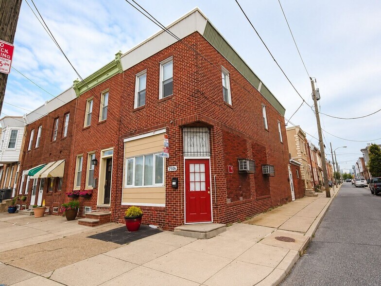 Building Photo - 2516 E Lehigh Ave